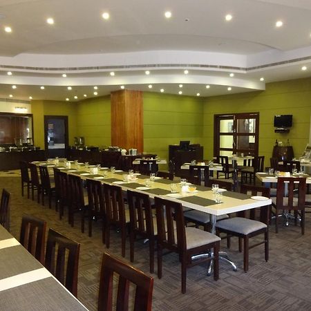 Regenta Central Deccan Chennai, Royapettah Екстериор снимка