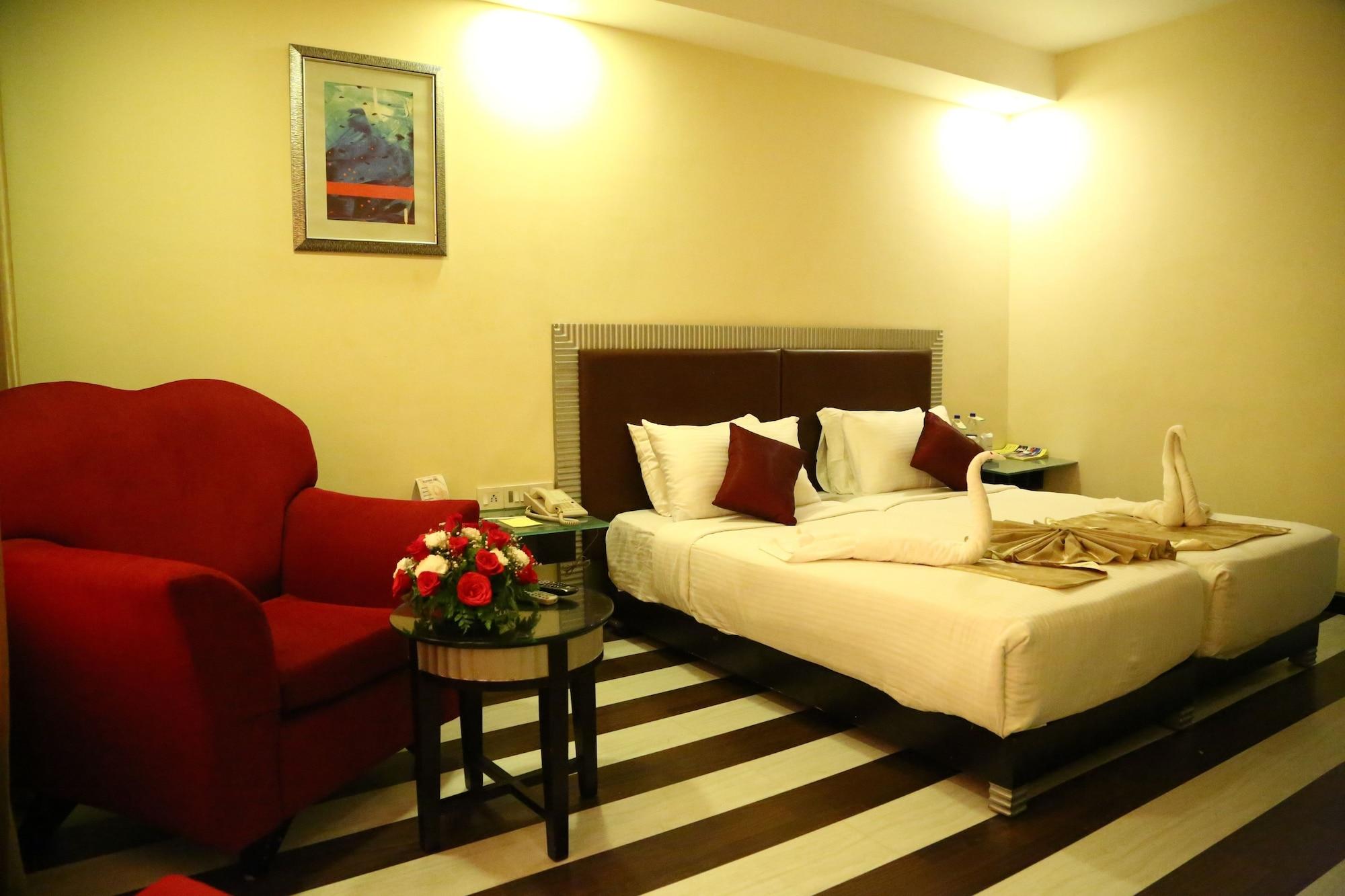Regenta Central Deccan Chennai, Royapettah Екстериор снимка