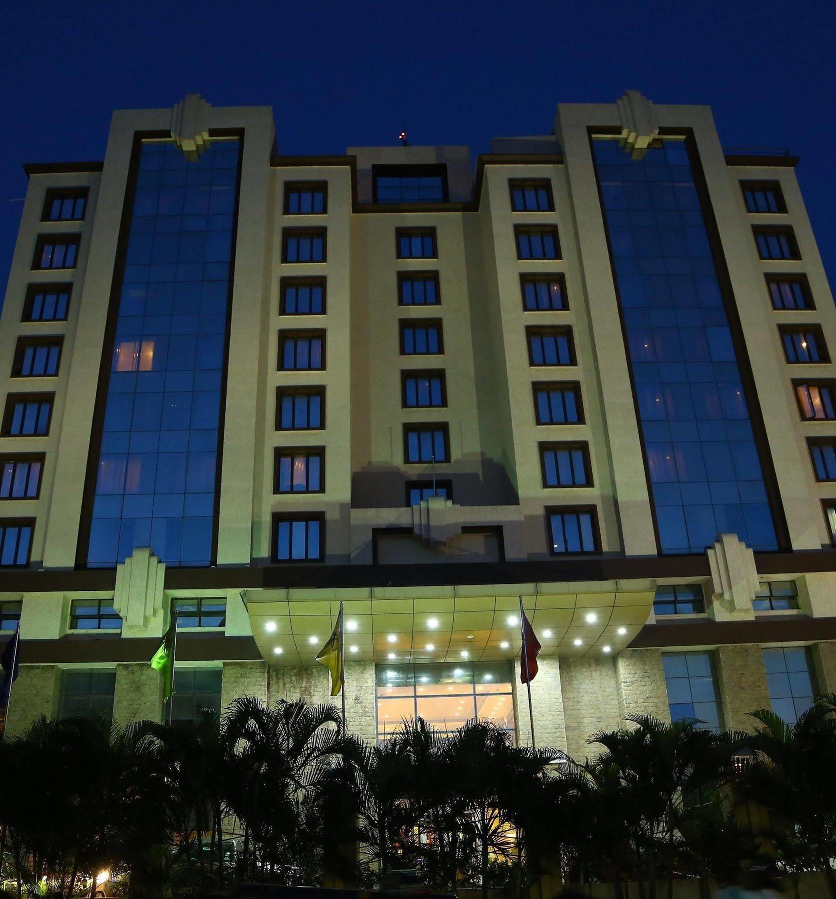 Regenta Central Deccan Chennai, Royapettah Екстериор снимка