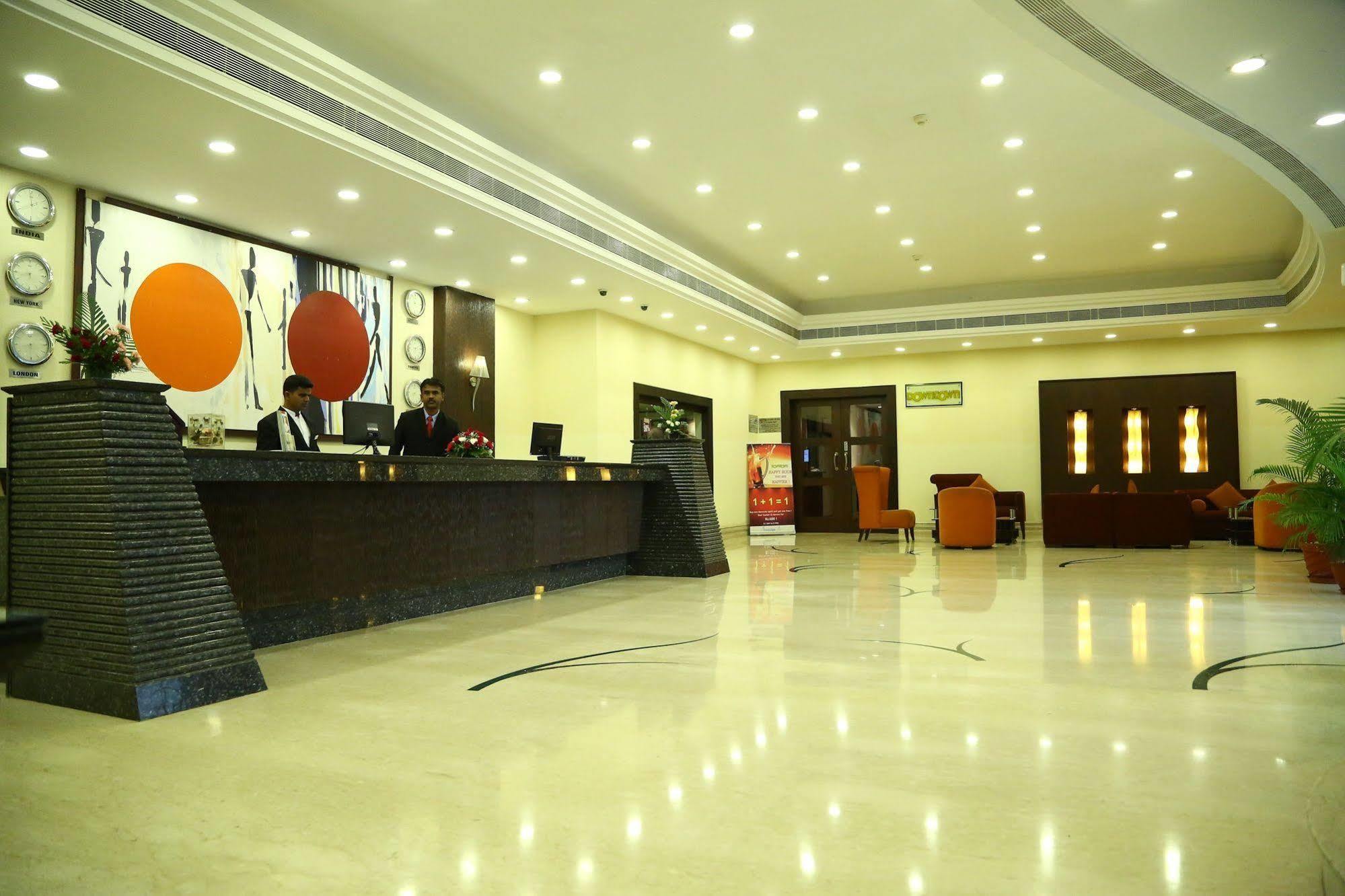 Regenta Central Deccan Chennai, Royapettah Екстериор снимка