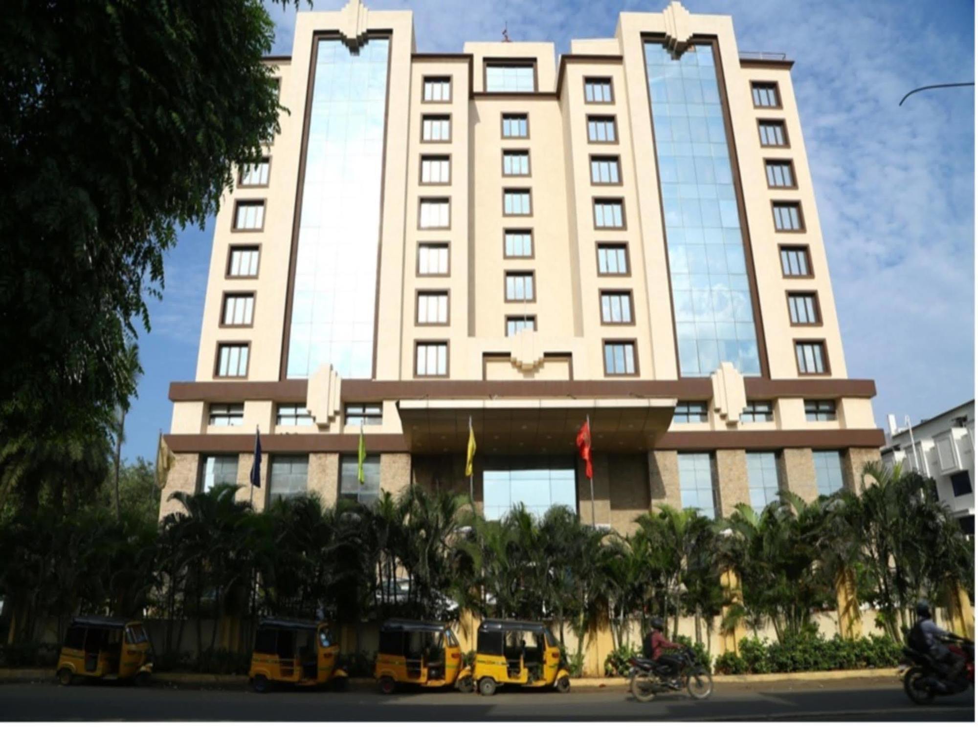 Regenta Central Deccan Chennai, Royapettah Екстериор снимка