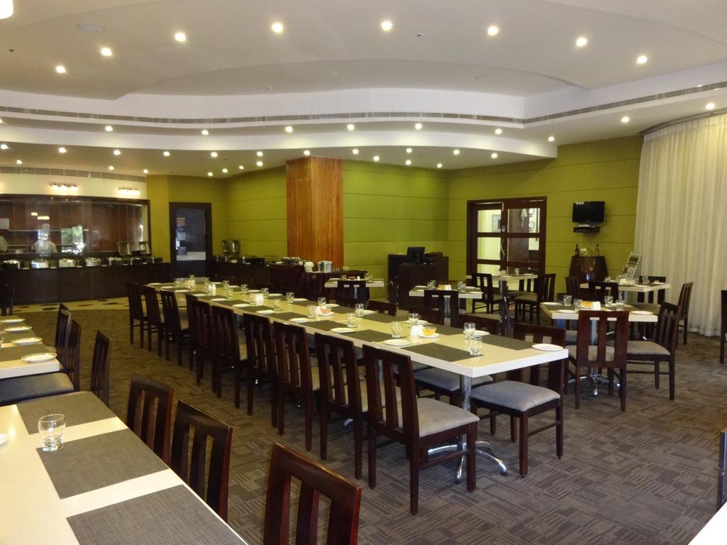 Regenta Central Deccan Chennai, Royapettah Екстериор снимка